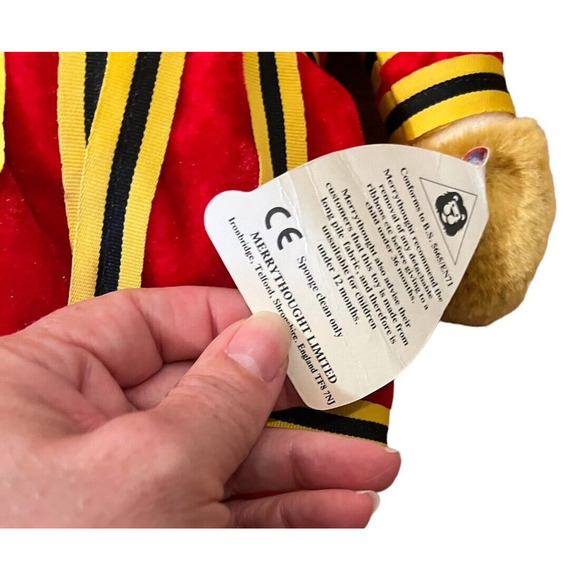 Merrythought England Plush Bear Harrods Beefeater Royal Guard NWT 1990 - Picture 4 of 7